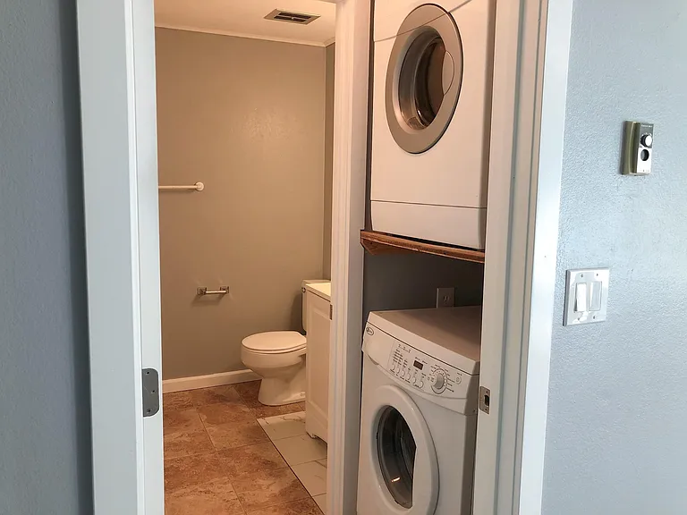 14836 SE 16th St #4 — Photo 7
