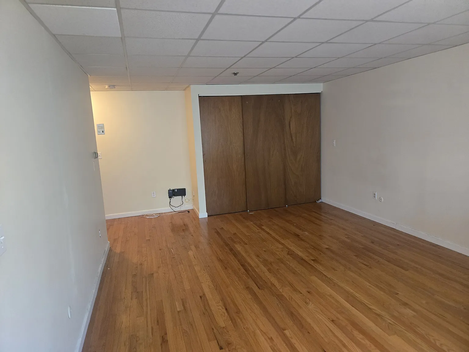 Studio, 1.0 bath, 500 sqft, $1,550 — Photo 3