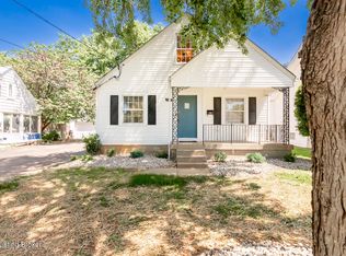 307 Iola Rd, Saint Matthews, KY 40207