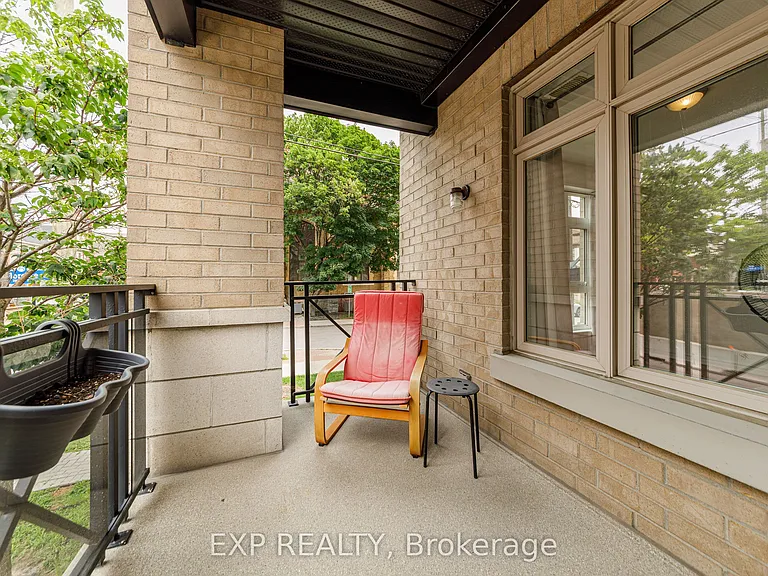 429 Kent St #221 — Photo 18