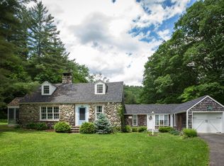 411 Overlook Dr, Hillsdale, NY 12529