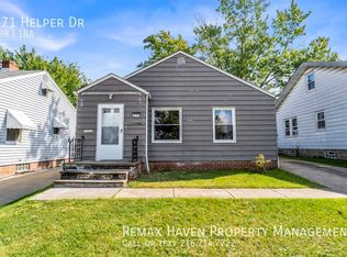 571 Helper Dr, Bedford, OH 44146
