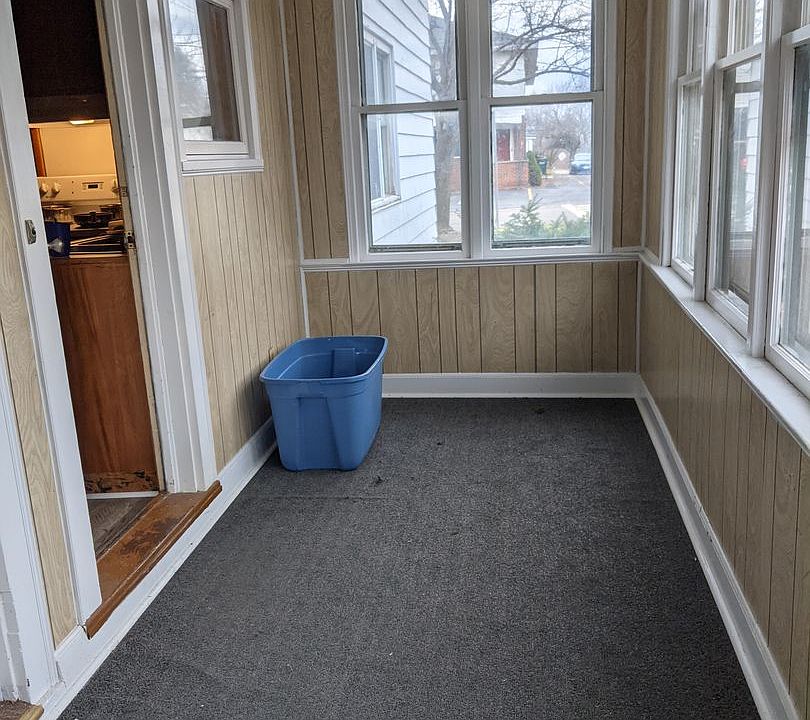 152 W Seneca ST 152 W Seneca St Oswego NY Zillow