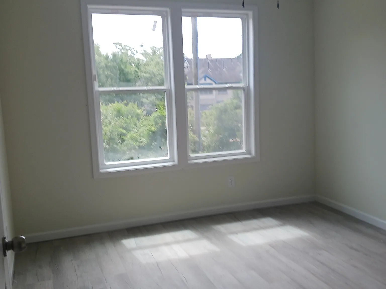 3 bed, 3.5 bath, 1500 sqft, $850 — Photo 4