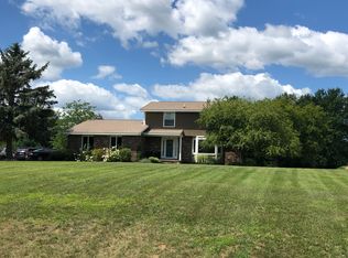 4800 Sierra Dr, Howell, MI 48843