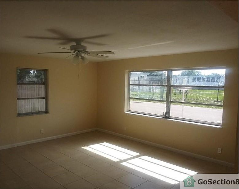 1st image of 1090 NW 24th Ave