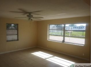 1090 NW 24th Ave, Pompano Beach, FL 33069