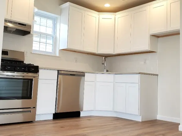 6261 De Costa Ave Floor 2, Arverne, NY 11692