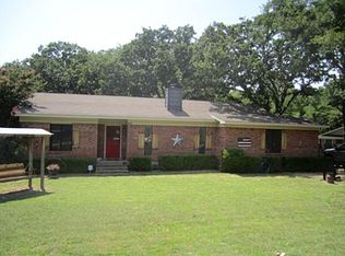 5205 Woodsboro Dr, Balch Springs, TX 75180