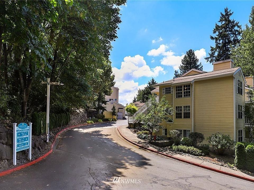 1st image of 2500 118th Ave SE #16302