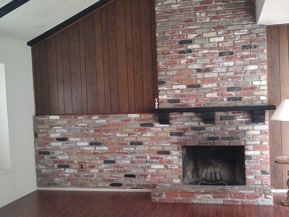 2nd image of 5742 Red River Dr