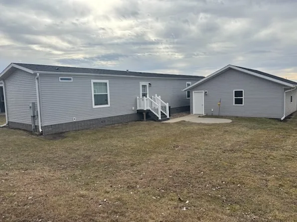 2500 E Linden Dr, Mount Pleasant, IA