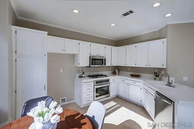 9463 Compass Point Dr S — Photo 12