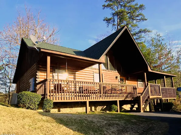 1529 Boo Boos Way, Sevierville, TN 37862