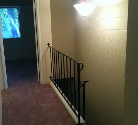 5th image of 2117 22nd St APT 05