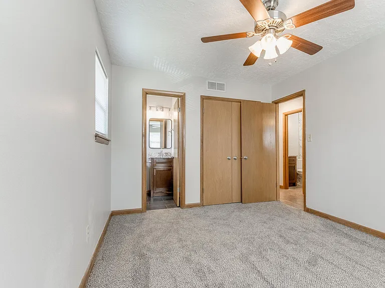 306 S Mercedes Dr — Photo 16