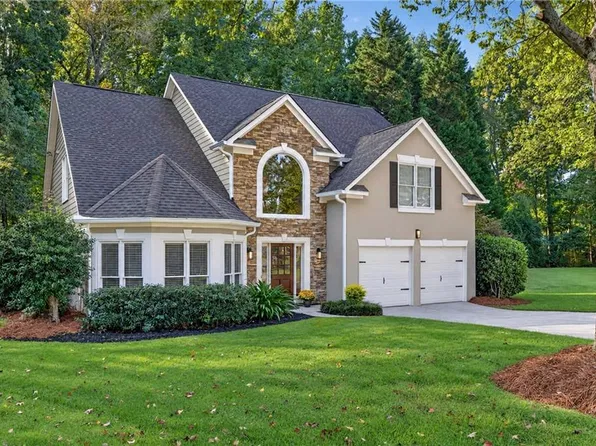 2635 Harbor Point Ct, Cumming, GA 30041
