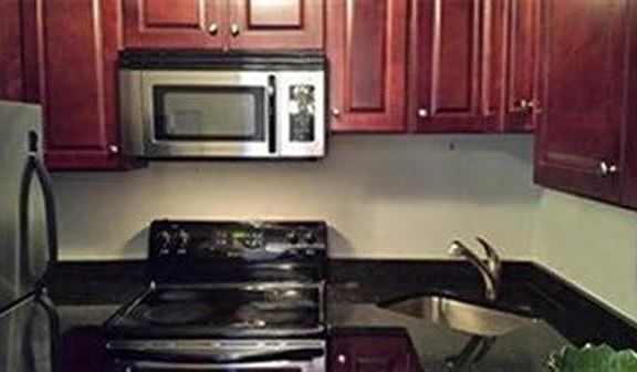 4th image of 230 Willard St Unit 506