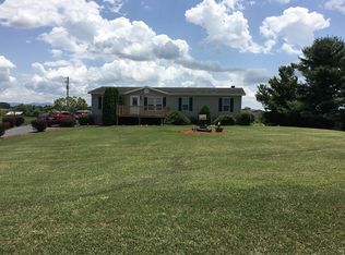 30317 Apple Grove Ln, Meadowview, VA 24361