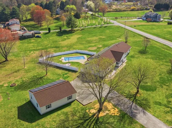 13301 Olde Oak Dr, Charlotte Hall, MD 20622
