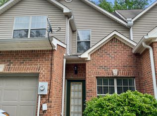 404 Highland Cove Dr, Birmingham, AL 35226