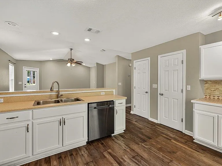 182 Tafflinger Rd — Photo 15