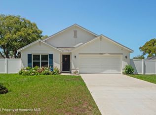 8508 Bay Dr, Spring Hill, FL 34606