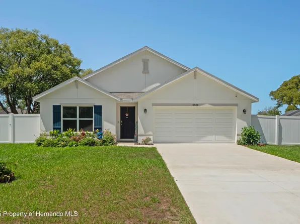 8508 Bay Dr, Spring Hill, FL 34606