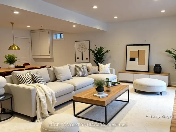 7171 Lionshead Ave, Niagara Falls, ON L2G 0A6