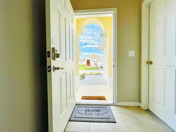 5th image of 1046 DURANGO LOOP STREET