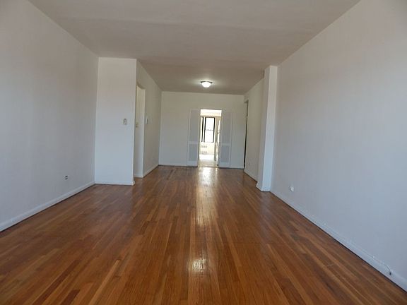 2nd image of 10230 Queens Blvd APT 3G