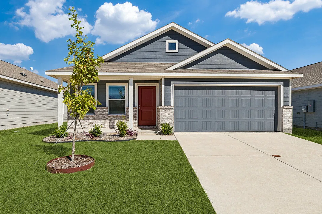 3 bed, 1267 sqft, $1,650 — Photo 1