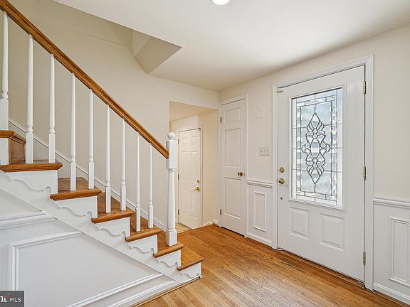 4th image of 2406 Wittington Blvd
