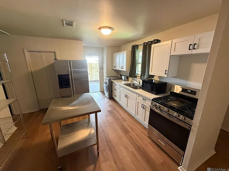 11976 Baylor Dr — Photo 2