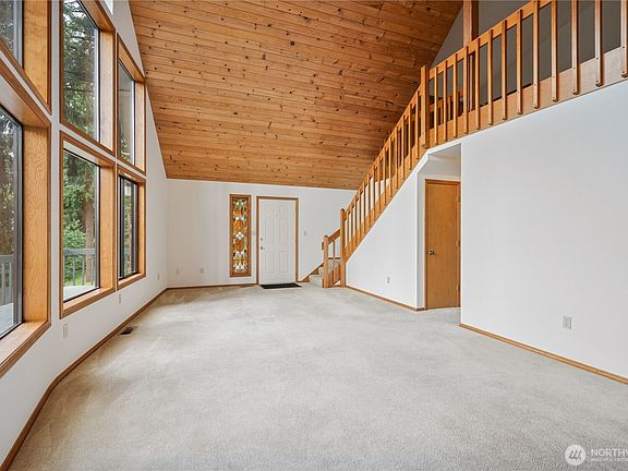 5th image of 4352 Poplar Way