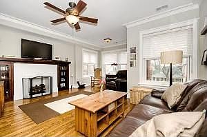 2nd image of 1449 W Edgewater Ave #2