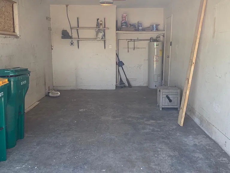 825 Clarke Ave — Photo 25