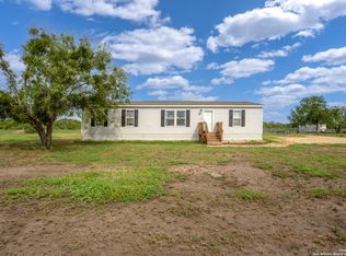 16486 Fm 775, Floresville, TX 78114