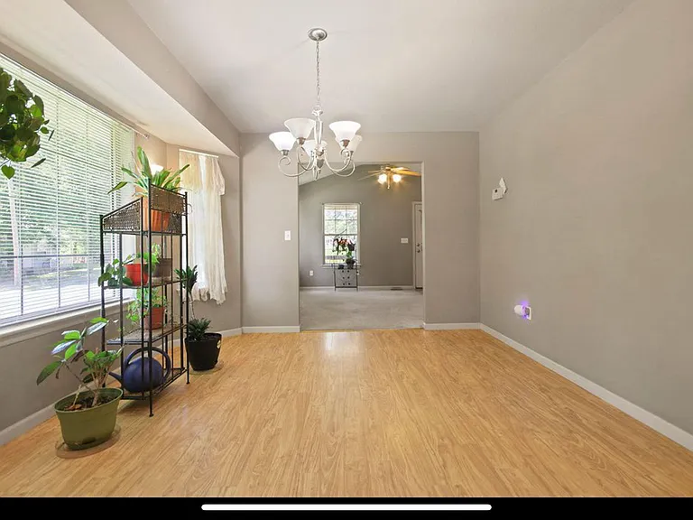 401 Hickman Ave — Photo 16