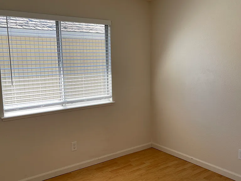 8795 Deer Creek Cir — Photo 6
