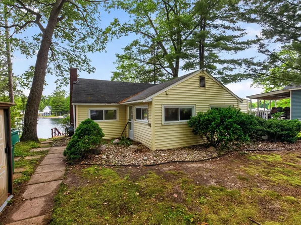 646 Forest Blvd, Lake, MI 48632