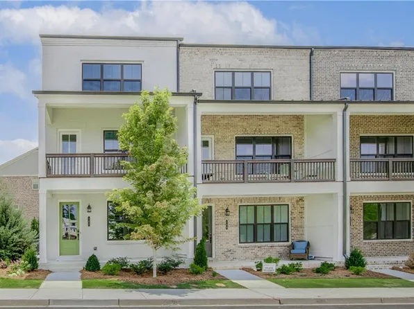 147 Harlow Cir, Roswell, GA 30076