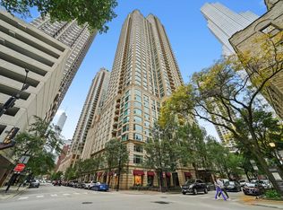 25 E Superior St APT 2805, Chicago, IL 60611
