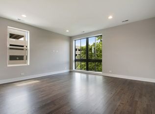 2705 N Artesian Ave, Chicago, IL 60647