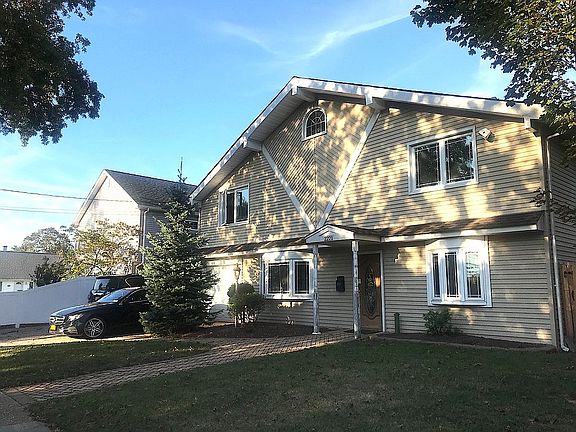 3rd image of 2221 Seaford Ave