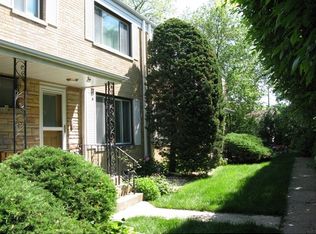 5345 N Virginia Ave #A, Chicago, IL 60625