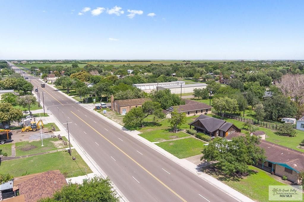 c. 1920 Small Fixer Upper For Sale in Combes, TX. 89K Sold Old