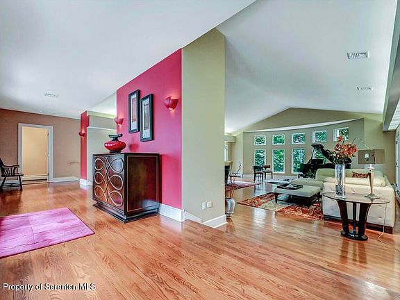 5th image of 119 Glenmaura Dr