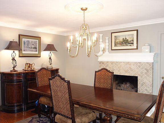 Dining room w/ fireplace