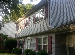 119 Captains Ln, Newport News, VA 23602